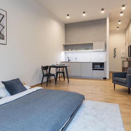 Piano Apartments - Licity Жиліна Екстер'єр фото