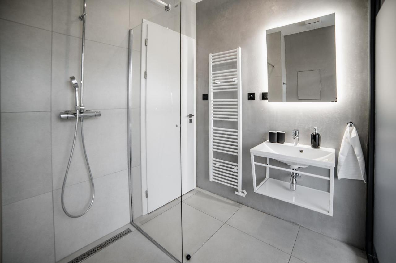 Piano Apartments - Licity Жиліна Екстер'єр фото