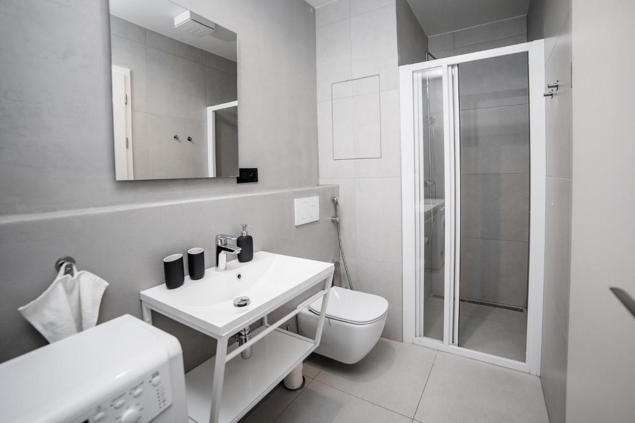 Piano Apartments - Licity Жиліна Екстер'єр фото